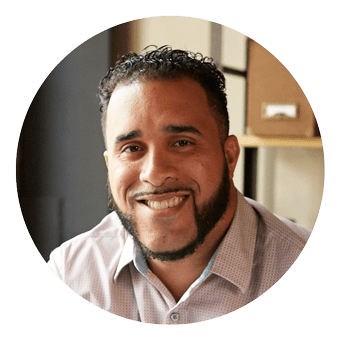 Headshot of Francisco R., Class of 2016, a man with short hair and a beard, who wears a polo shirt.